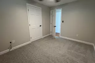 20 Colonial Rd, Coventry, RI 02816 - Photo 16