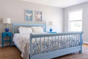 29 Crest St, Middletown, RI 02842 - Photo 10