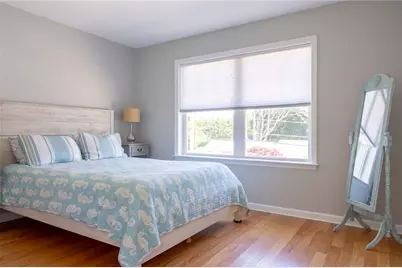 29 Crest Street, Middletown, RI 02842 - Photo 14