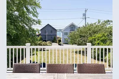 29 Crest Street, Middletown, RI 02842 - Photo 34