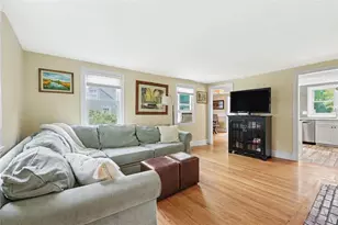 12 Elton Rd, Barrington, RI 02806 - Photo 6