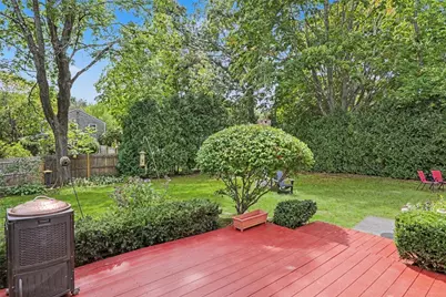 12 Elton Road, Barrington, RI 02806 - Photo 4