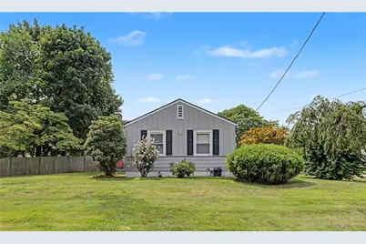 16 Edison Street, Warwick, RI 02889 - Photo 2