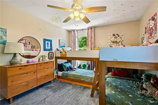1061 Narragansett Blvd, Cranston, RI 02905 - Photo 26