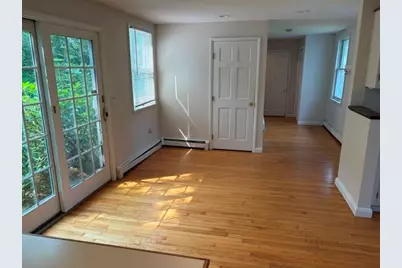 390 Indian Avenue, Middletown, RI 02842 - Photo 4