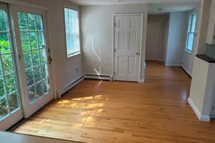 390 Indian Ave, Middletown, RI 02842 - Photo 4