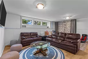 82 Ellery Rd, Newport, RI 02840 - Photo 26