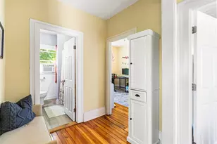 53 Edgewood Ave, Cranston, RI 02905 - Photo 18