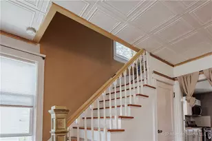 146 Garden St, Cranston, RI 02910 - Photo 18