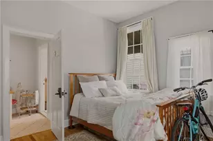 92 Pelham St, Newport, RI 02840 - Photo 14