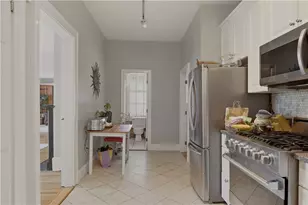 92 Pelham St, Newport, RI 02840 - Photo 6