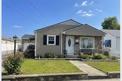 118 Balch Street, Pawtucket, RI 02861 - Photo 2