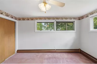 124 Chatworth Avenue, Warwick, RI 02886 - Photo 20