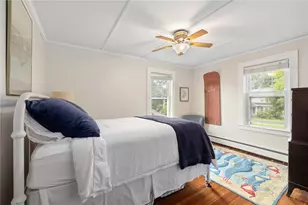 174 Kenyon Ave, South Kingstown, RI 02879 - Photo 16