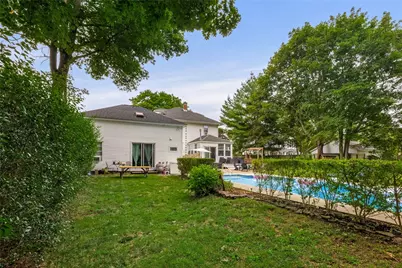 174 Kenyon Avenue, South Kingstown, RI 02879 - Photo 22