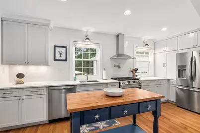 174 Kenyon Avenue, South Kingstown, RI 02879 - Photo 10