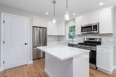 81 Cadora Avenue, Warwick, RI 02886 - Photo 6