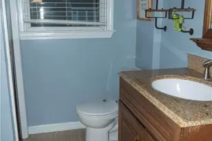 52 Heights Ave, Warwick, RI 02889 - Photo 8
