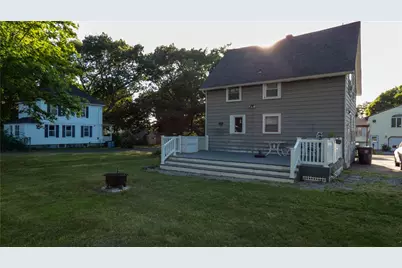 52 Heights Avenue, Warwick, RI 02889 - Photo 4