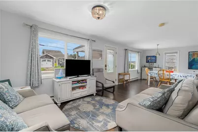 14 Stanton Avenue, Narragansett, RI 02882 - Photo 6