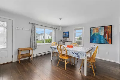 14 Stanton Avenue, Narragansett, RI 02882 - Photo 8