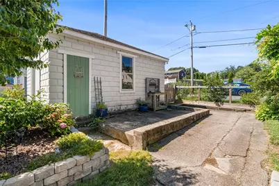 84 Alden Avenue, Warwick, RI 02889 - Photo 38