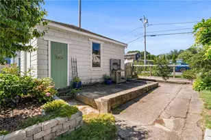84 Alden Ave, Warwick, RI 02889 - Photo 38