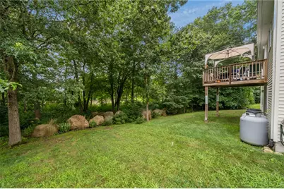30 Fieldstone Way, Westerly, RI 02891 - Photo 8
