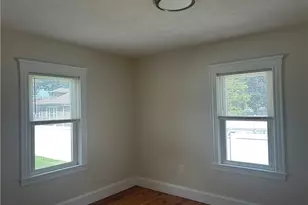 76 Rosella Ave, Pawtucket, RI 02861 - Photo 16