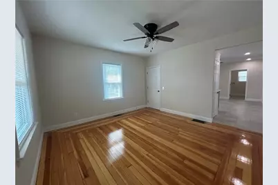 76 Rosella Avenue, Pawtucket, RI 02861 - Photo 8