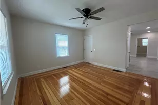 76 Rosella Ave, Pawtucket, RI 02861 - Photo 8