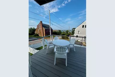 433 Wolcott Avenue, Middletown, RI 02842 - Photo 10