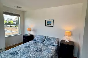 433 Wolcott Ave, Middletown, RI 02842 - Photo 26