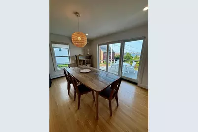 433 Wolcott Avenue, Middletown, RI 02842 - Photo 6
