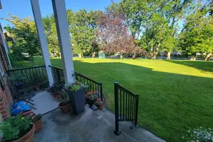 70 Carroll Ave, Newport, RI 02840 - Photo 14