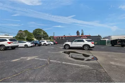 2258 Pawtucket Avenue, East Providence, RI 02914 - Photo 46