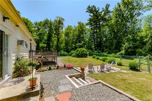 16 Sunnybrook Rd, Scituate, RI 02857 - Photo 38