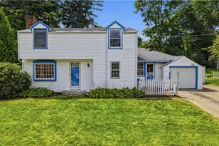 35 Franconia Dr, Cranston, RI 02920 - Photo 1