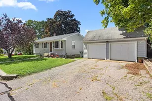 7 Sherwood Ave, Coventry, RI 02816 - Photo 1