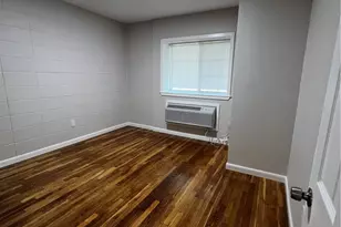 1890 Broad St, Cranston, RI 02905 - Photo 6