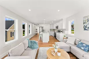 67 Harding Ave, Johnston, RI 02919 - Photo 6