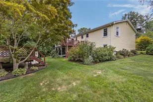 8 Eastward Dr, Lincoln, RI 02865 - Photo 36