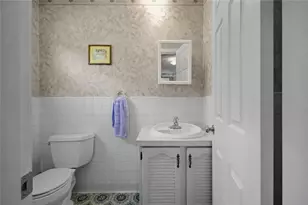 8 Eastward Dr, Lincoln, RI 02865 - Photo 20