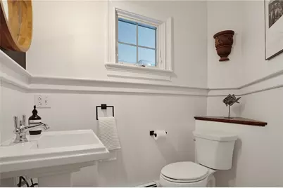 3548 Commodore Perry Highway, South Kingstown, RI 02879 - Photo 24