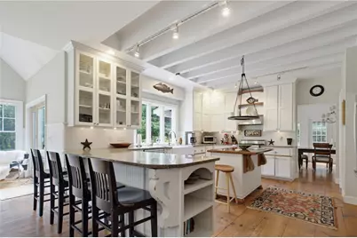 3548 Commodore Perry Highway, South Kingstown, RI 02879 - Photo 16