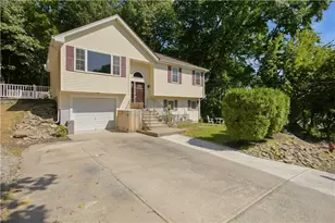 37 Gem St, North Providence, RI 02904 - Photo 2