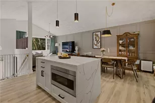 37 Gem St, North Providence, RI 02904 - Photo 8