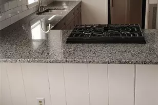 20 Farm St, Providence, RI 02908 - Photo 10