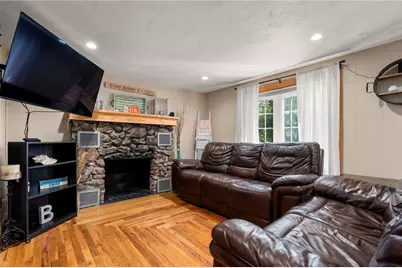 42 Pine Swamp Road, Cumberland, RI 02864 - Photo 4