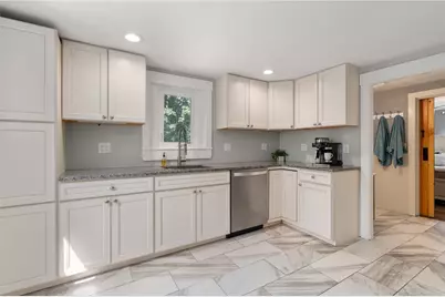 42 Pine Swamp Road, Cumberland, RI 02864 - Photo 10